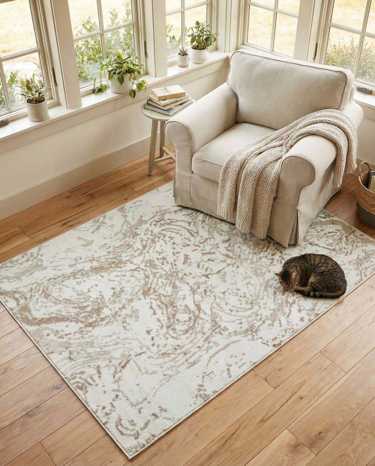 Detail image of 4' 1 x 6' 1 Laguna Rug