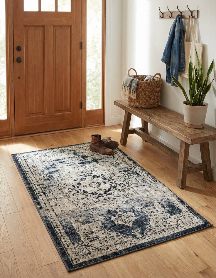 Detail image of 2' x 3' Villa Rug