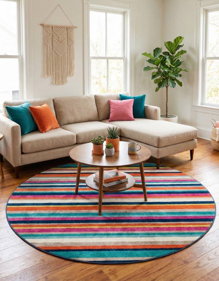 Detail image of  7' x 7' Azalea Round Rug