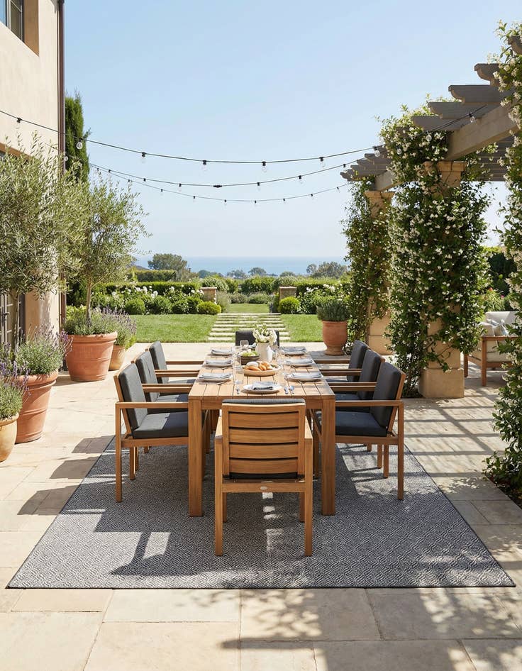 Detail image of  12' x 12'  Washable Lattice Indoor / Outdoor Square Rug