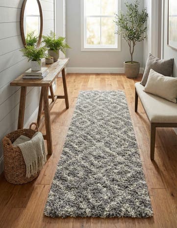 Gray Lattice Shag Runner Rug
