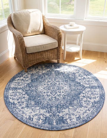 Blue Easy-Clean Jill Zarin Dubai Indoor / Outdoor Round Rug