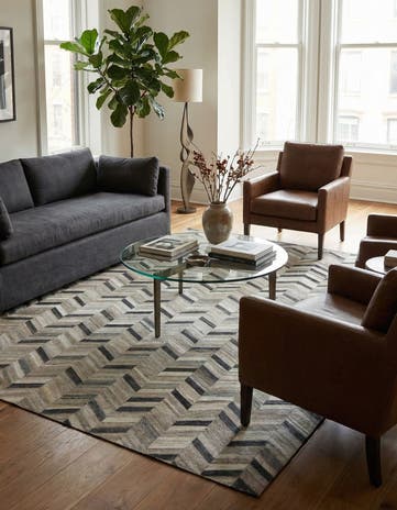 5' 4 x 7' 9 Cowhide Rug