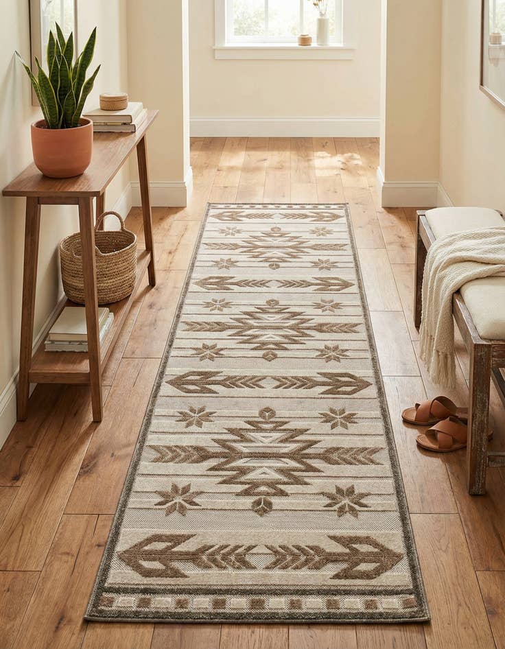Detail image of 2' 7 x 10' Easy-Clean Modern Indoor / Outdoor Runner Rug