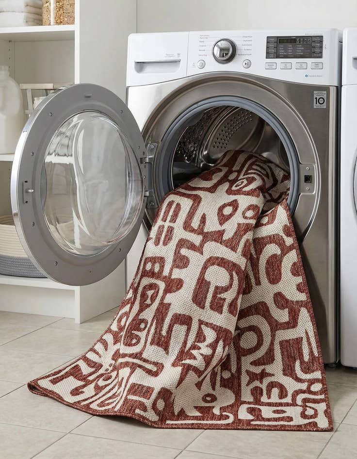 Detail image of  5' 3 x 7'  Washable Modern Indoor / Outdoor Rug