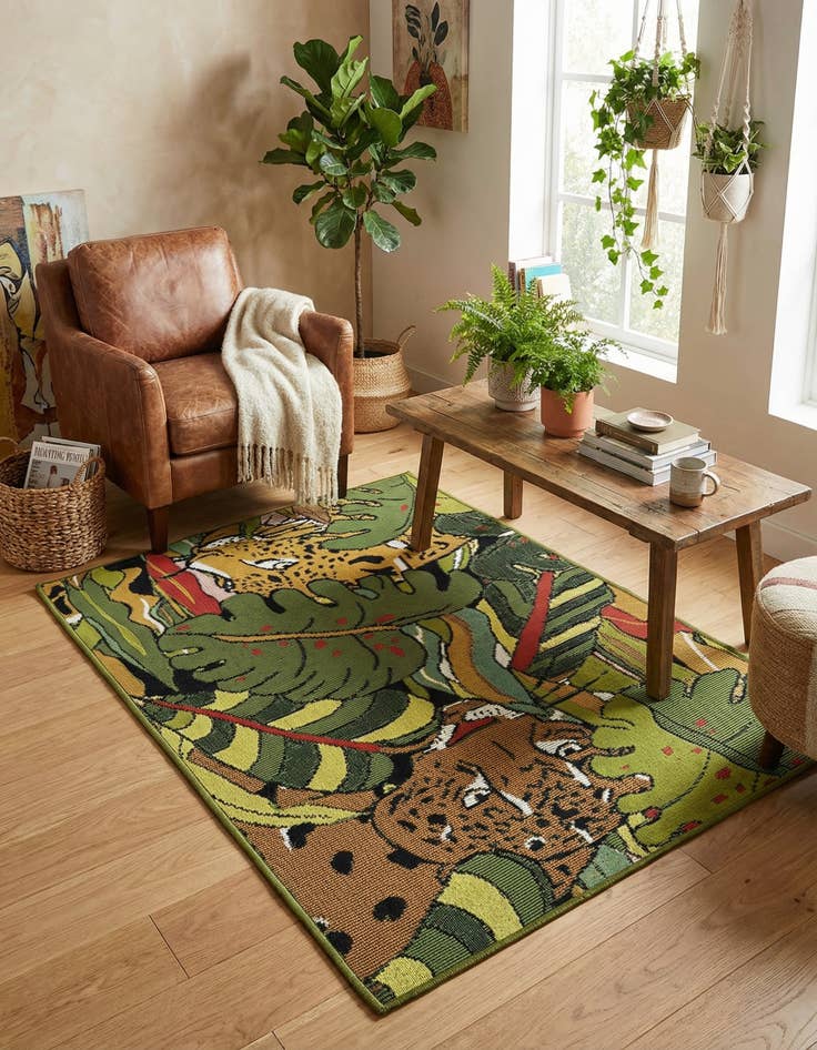 Detail image of 2' x 3'  Washable Botanical Indoor / Outdoor Rug