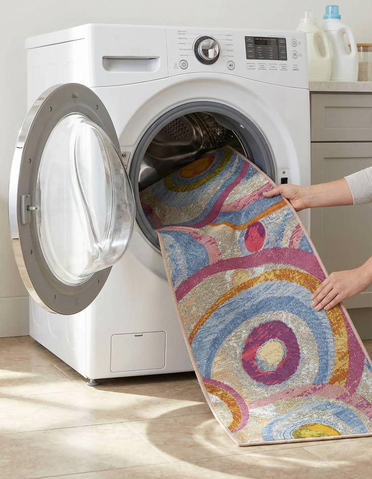 Detail image of  2' x 6'  Washable Modern Indoor / Outdoor Runner Rug