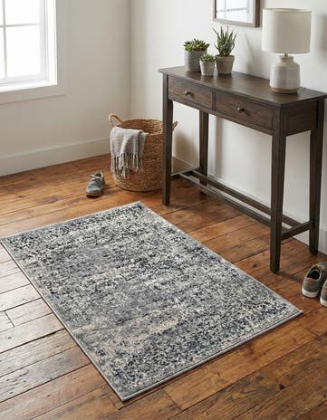 2' x 3' Villa Rug