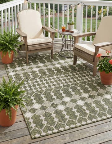 4' x 6' Easy-Clean Lattice Indoor / Outdoor Rug