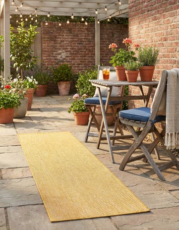 2' x 8' Easy-Clean Solid Indoor / Outdoor Runner Rug
