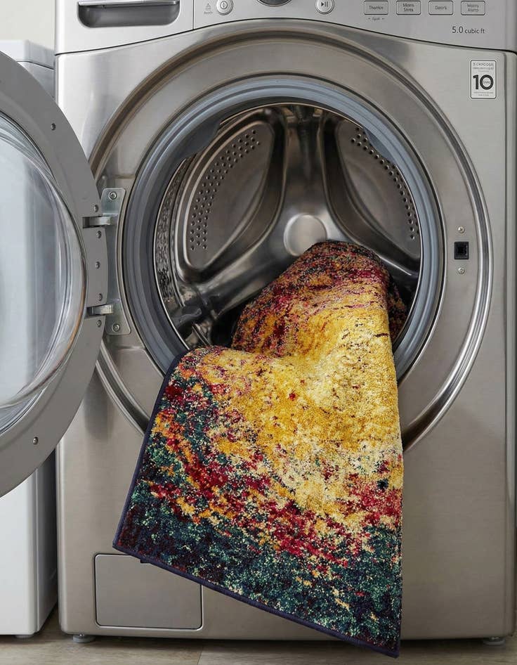 Detail image of 2' 2 x 6' 9  Washable Casablanca Runner Rug