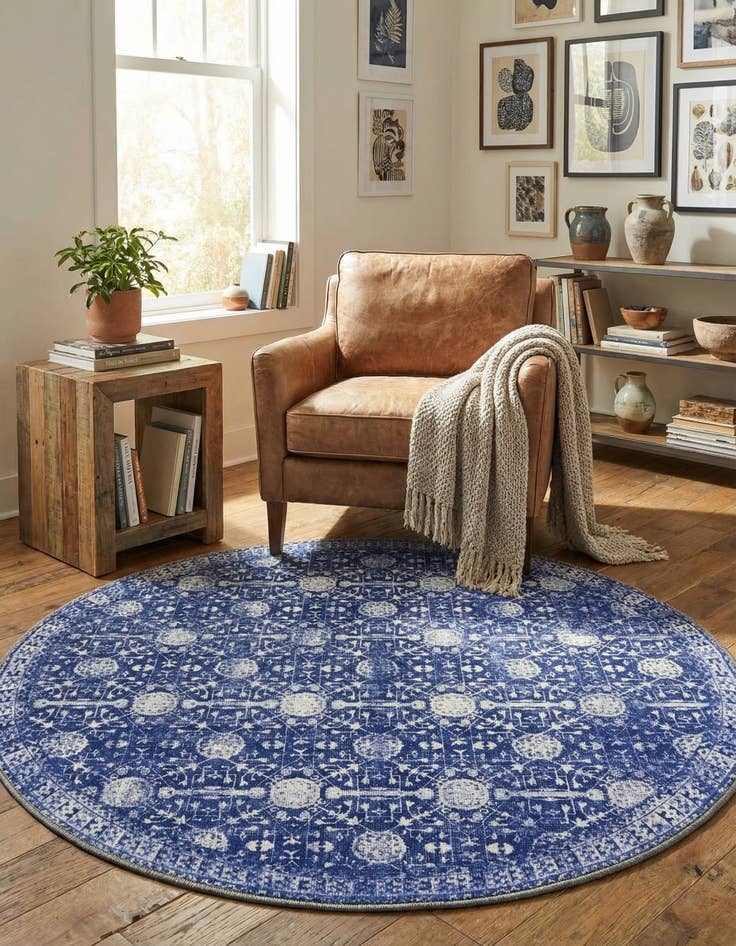 Detail image of 3' 6 x 3' 6 Timeless Round Rug