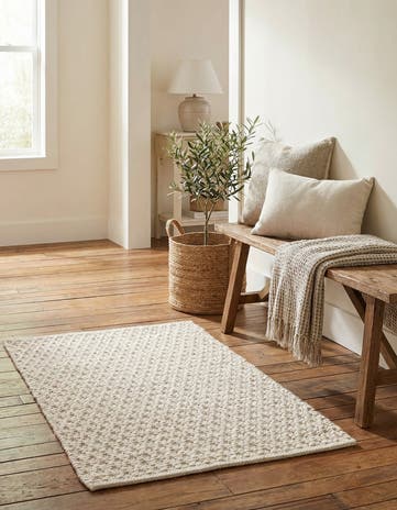 Ivory Hand Woven Lattice Wool Rug