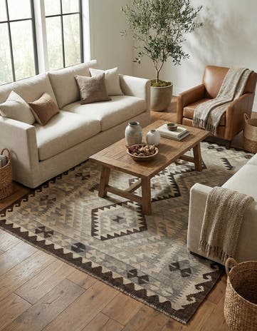 5' 2 x 6' 7 Hand Woven Kilim Maymana Wool Rug