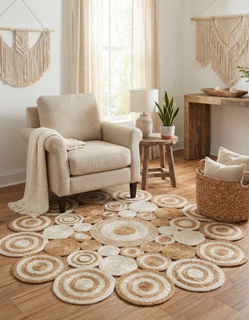 5' 1 x 5' 1 Handmade Braided Jute Round Rug