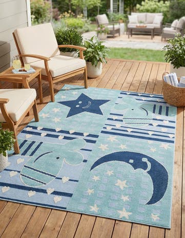 5' 3 x 7' 7 Easy-Clean Indoor / Outdoor Rug