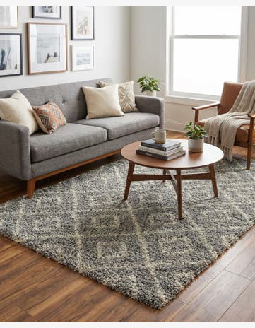 Gray Lattice Shag Rug