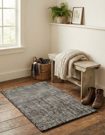 Blackberry Hand Woven Jill Zarin English Manor Farmhouse Wool Rug
