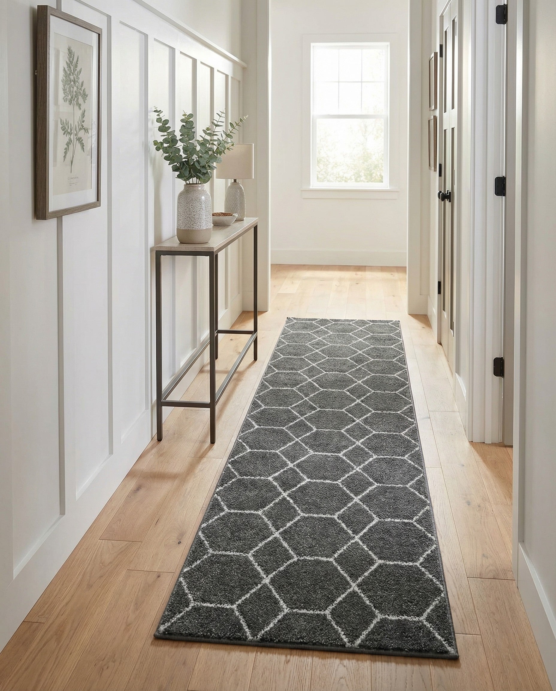  2' x 10' Lattice Frieze Runner Rug