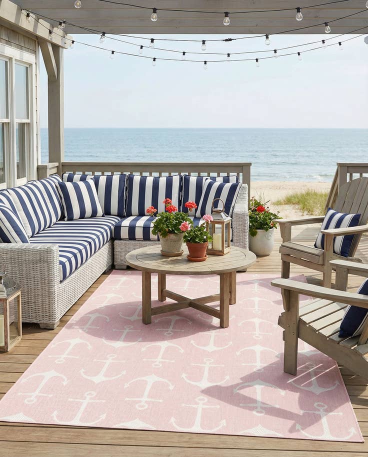 Detail image of 7' 10 x 11' Easy-Clean Coastal Indoor / Outdoor Rug