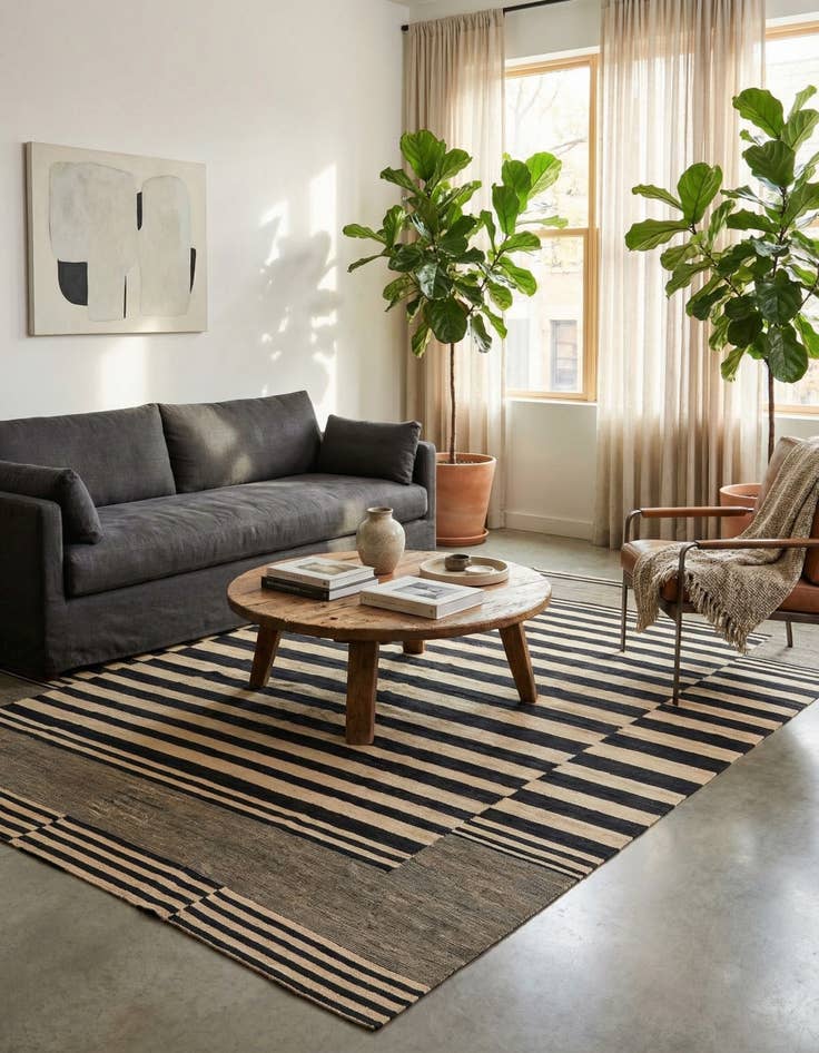 Detail image of 8' 2 x 9' 8  Hand Woven Kilim Modern Wool Rug