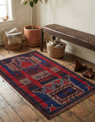 2' 9 x 4' 9 Hand Knotted Balouch Persian Wool Rug