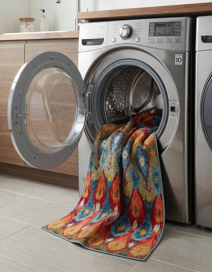 Detail image of 2' 7 x 12'  Washable Modern Indoor / Outdoor Runner Rug