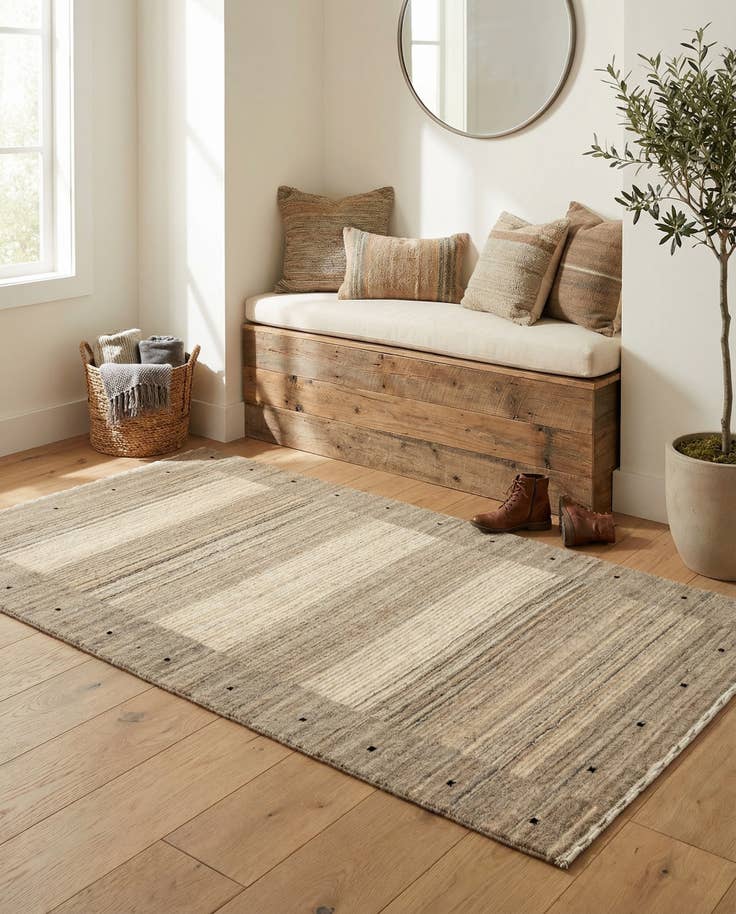 Detail image of 2' 5 x 4' 8 Hand Knotted Gabbeh Wool Rug