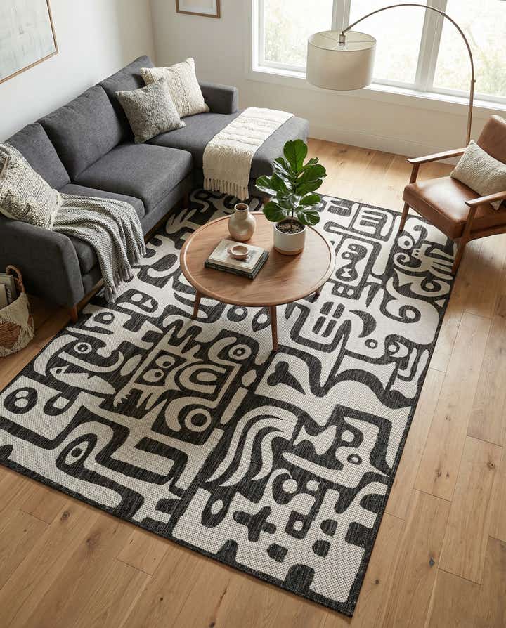 6' x 9' Easy-Clean Modern Indoor / Outdoor Rug
