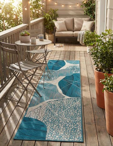 2' x 8' Easy-Clean Modern Indoor / Outdoor Runner Rug