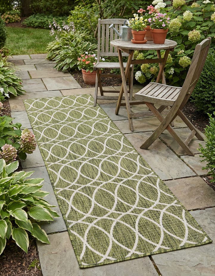 2' x 6' Easy-Clean Lattice Indoor / Outdoo...
