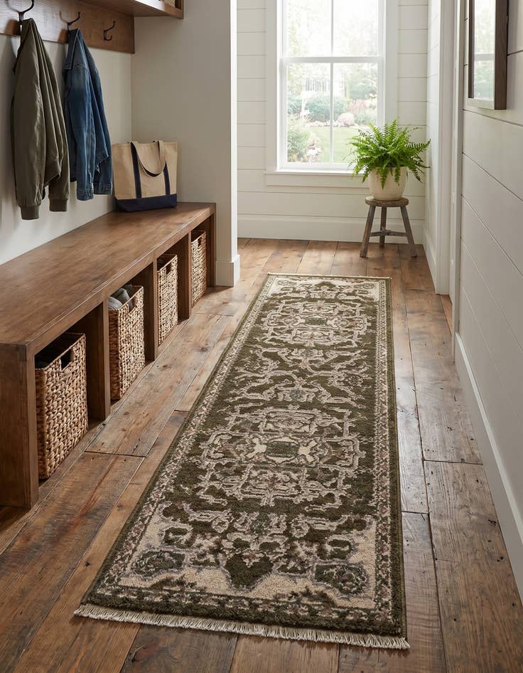 Detail image of 2' x 7' 7 Grand Tradition Runner Rug