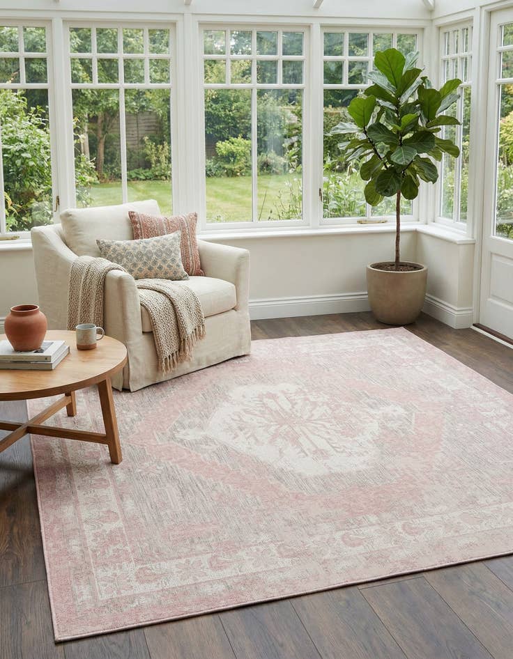 Detail image of 10' x 10'  Washable Traditional Indoor / Outdoor Square Rug