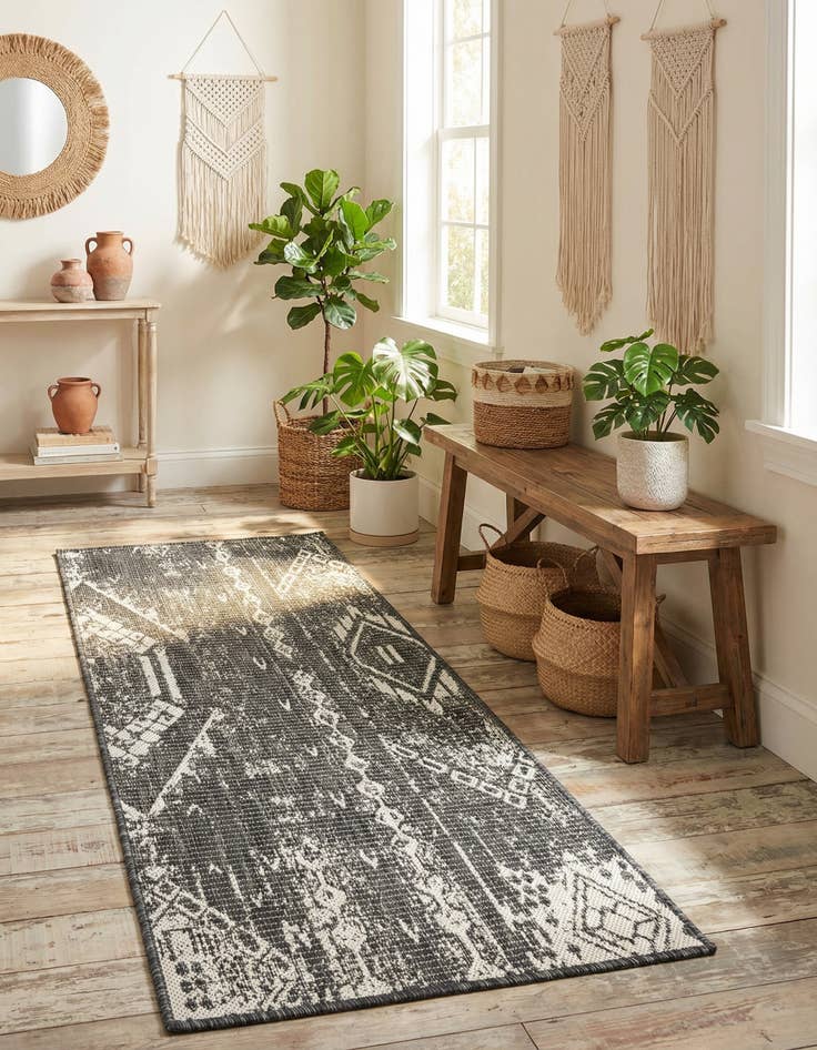 Detail image of 2' x 4'  Washable Bohemian Indoor / Outdoor Runner Rug