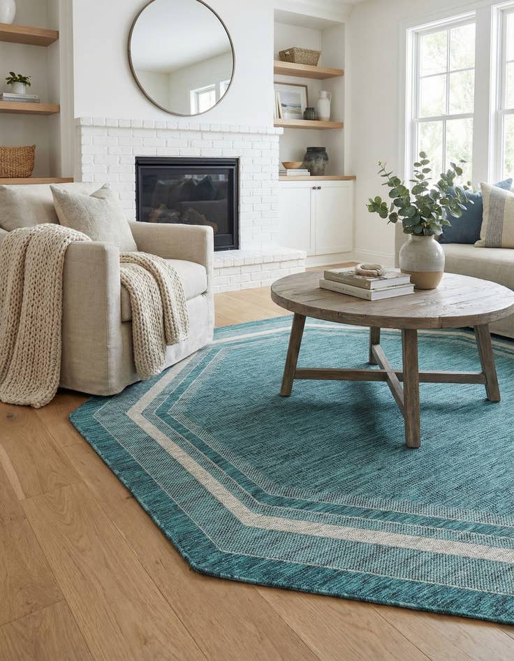 Detail image of 7' 10 x 7' 10  Washable Border Indoor / Outdoor Octagon Rug