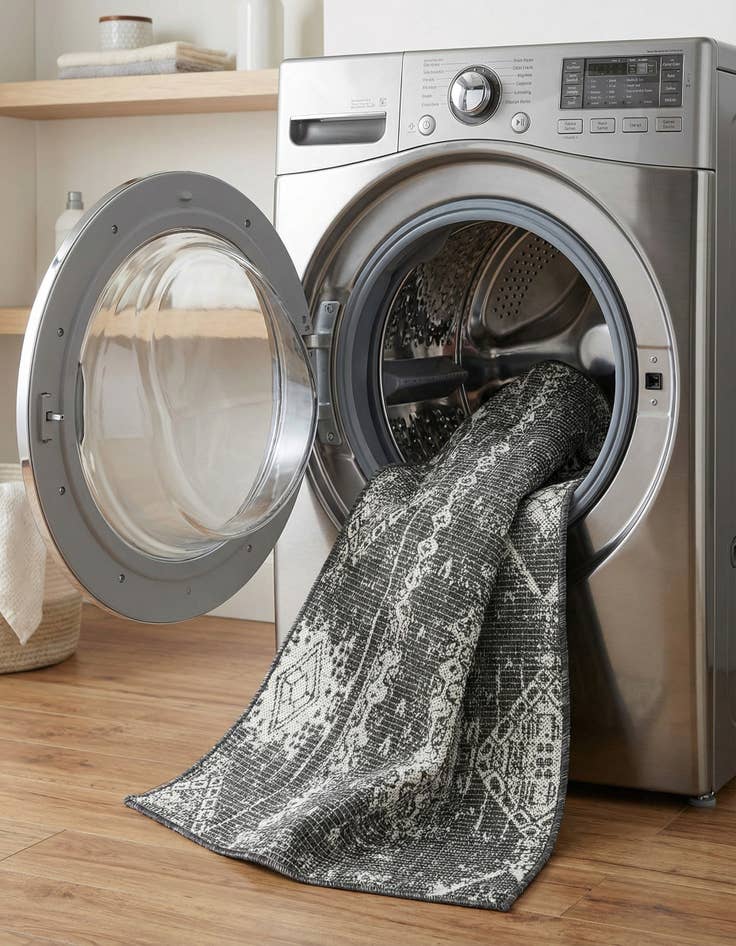 Detail image of 2' x 6'  Washable Bohemian Indoor / Outdoor Runner Rug