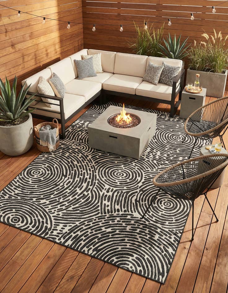 Detail image of 9' x 12'  Washable Modern Indoor / Outdoor Rug