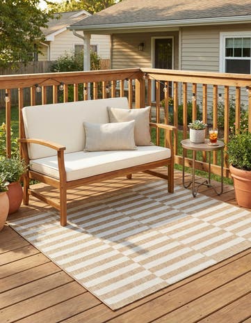 5' 3 x 5' 3 Easy-Clean Ribbon Indoor / Outdoor Square Rug