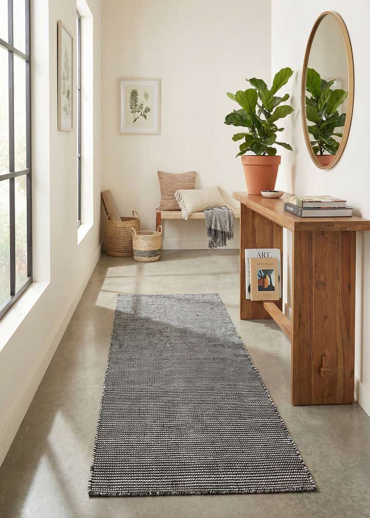 2' x 6' 1 Easy-Clean Jill Zarin Palm Springs Indoor / Outdoor Runner Rug