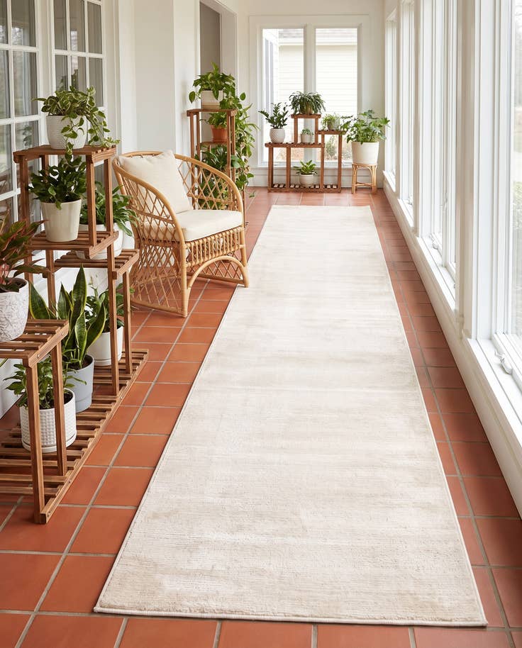 Detail image of 2' 7 x 12' Finsbury Runner Rug