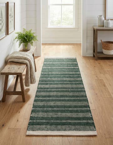 Hunter Green Hand Woven Lariat Runner Rug