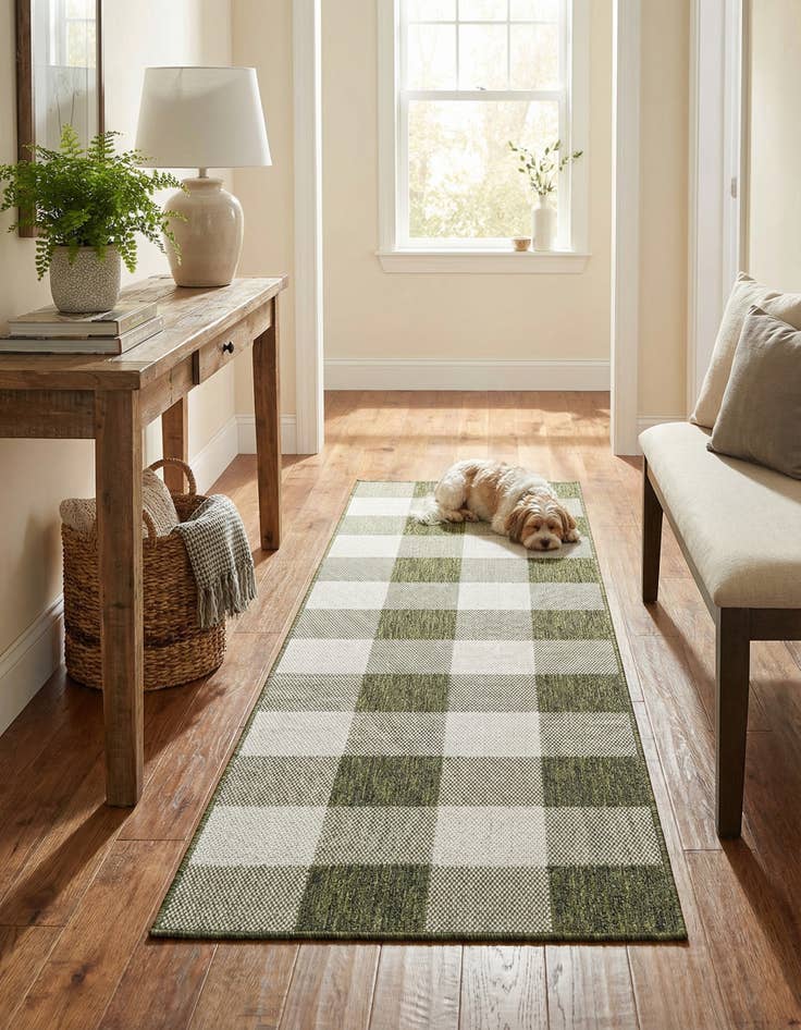 Detail image of 2' x 6'  Washable Checkered Indoor / Outdoor Runner Rug