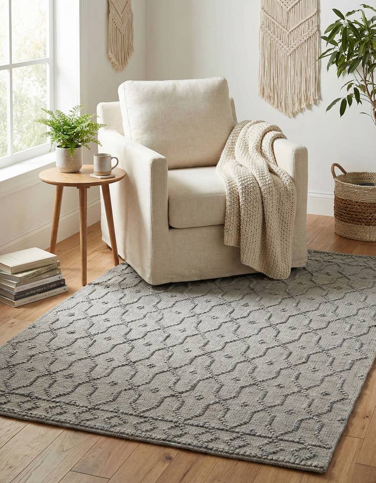 Detail image of  4' 1 x 6' 1  Hand Woven Larsa Jute Rug