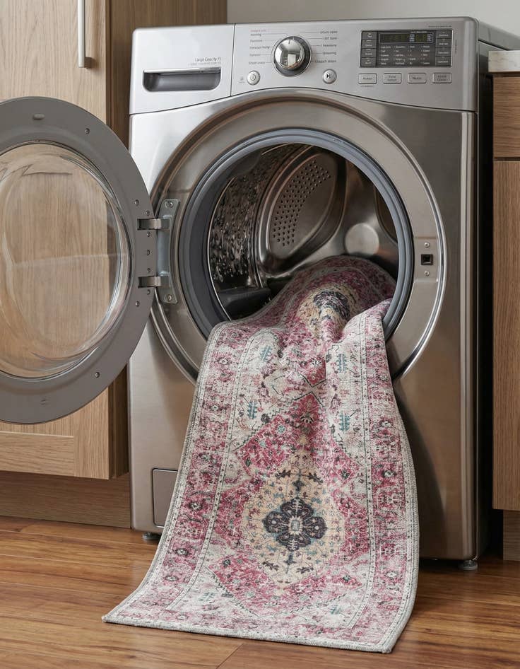 Detail image of 2' x 5'  Washable Yara Runner Rug