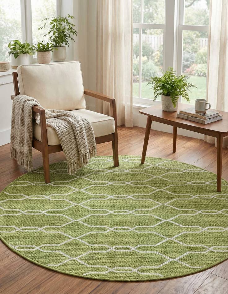 Detail image of 4' x 4'  Washable Trellis Indoor / Outdoor Round Rug