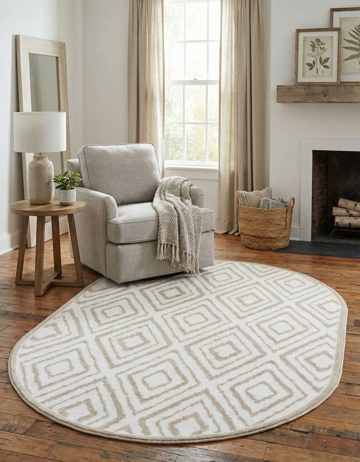 Detail image of 4' x 6' Hermitage Oval Rug