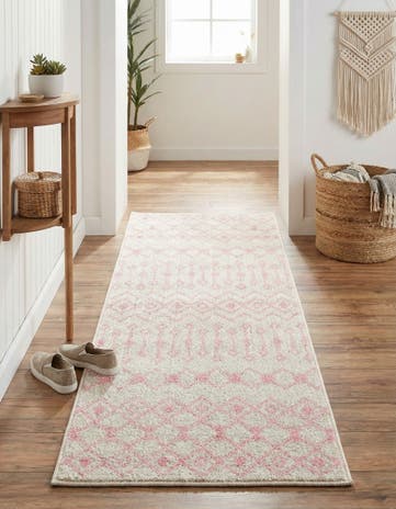 2' x 5' Moroccan Trellis Runner Rug