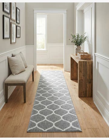 Light Gray Trellis Frieze Runner Rug