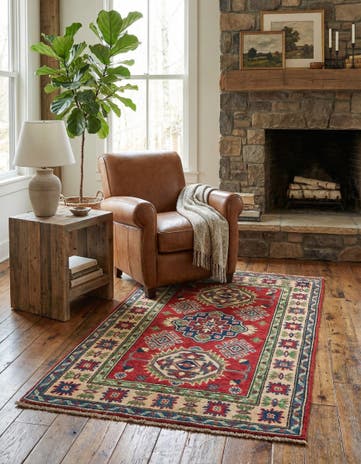 2' 7 x 4' 2 Hand Knotted Kazak Rug