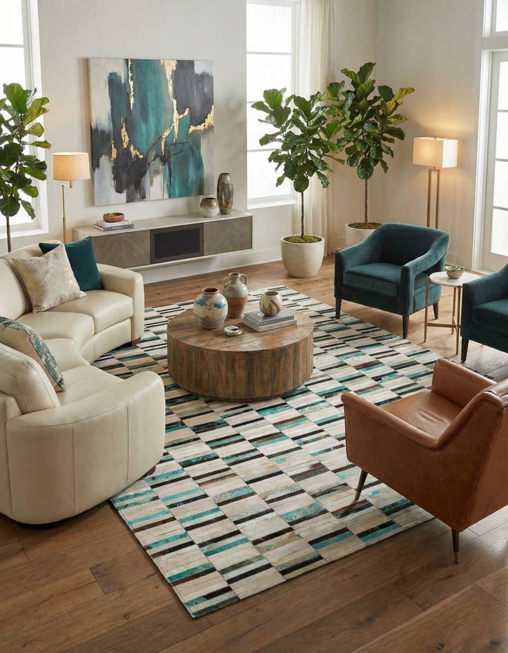 Detail image of 6' x 8' 11 Cowhide Stocks Rug